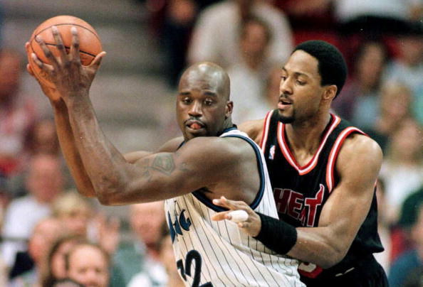 Alonzo Mourning build - Zo and Shaq compete for a rebound