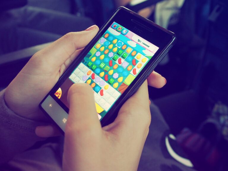 Person Playing Candy Crush on Nokia Smartphone · Free Stock Photo (pexels.com)